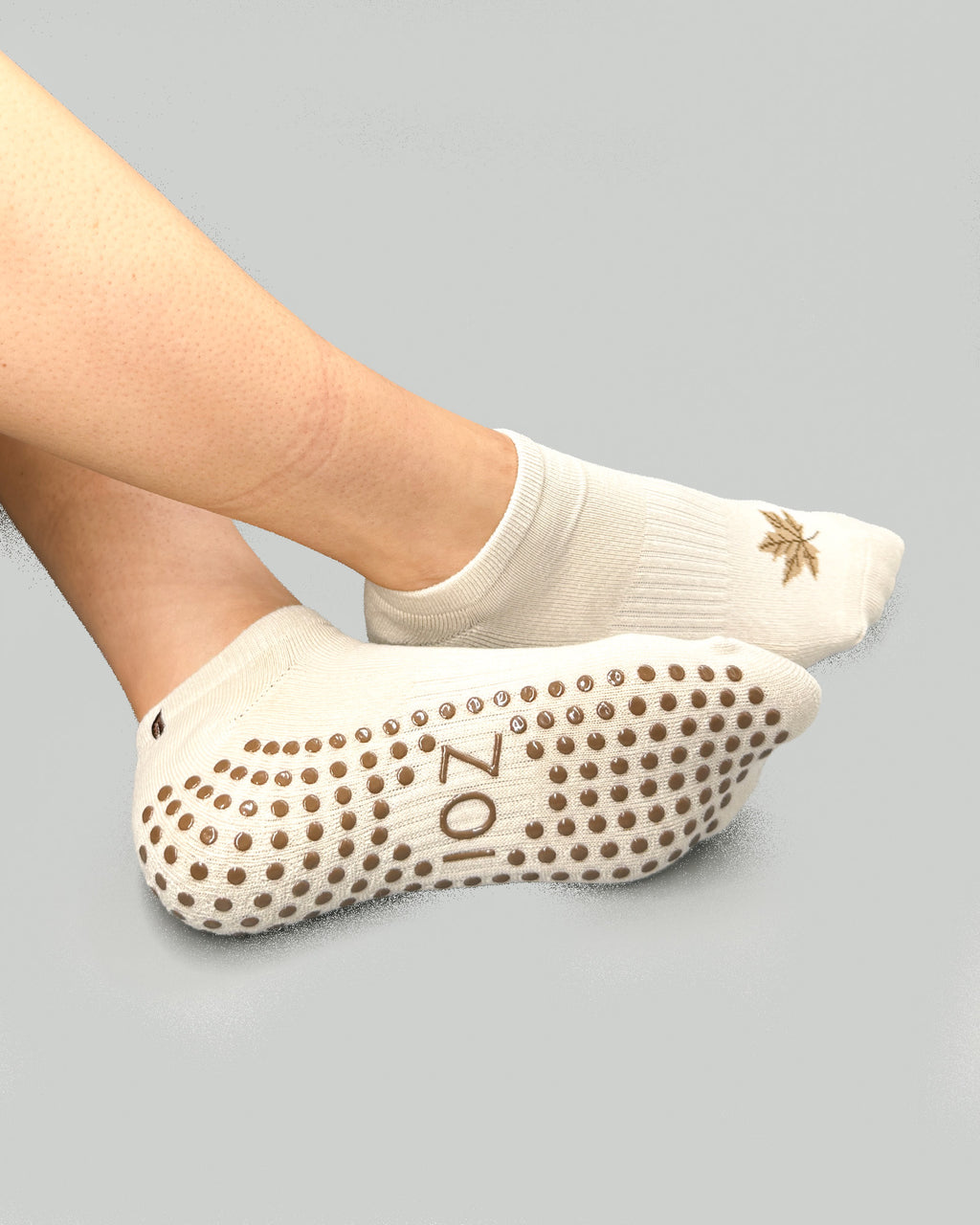 Maple Leaf Ballet Grip Socks