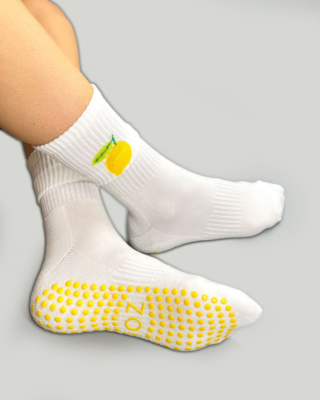 Lemon Slice Crew Grip Socks