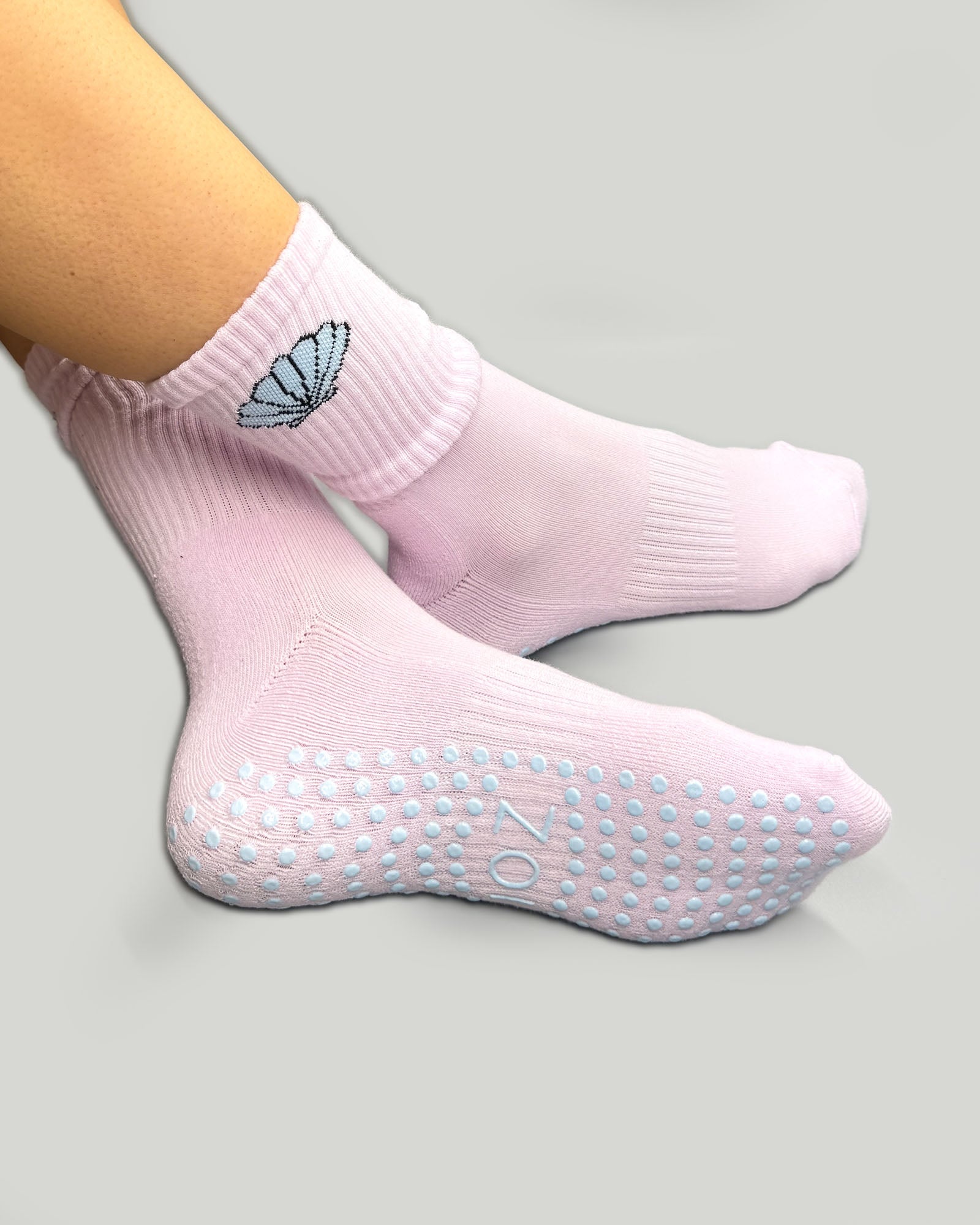 Pink Shells Crew Grip Socks